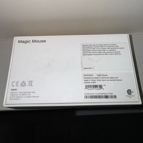 Magic Mouse - White Multi-Touch Surface - Picture 8 of 9